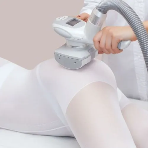 Soin effet push-up et raffermissement des fessiers.