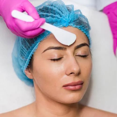 Soin contour des yeux patch hydrogel relaxant.